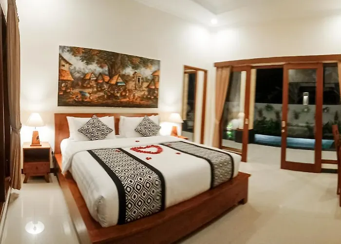 Bed & Breakfast Diraya House *