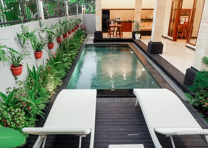 Diraya House Bed & Breakfast *